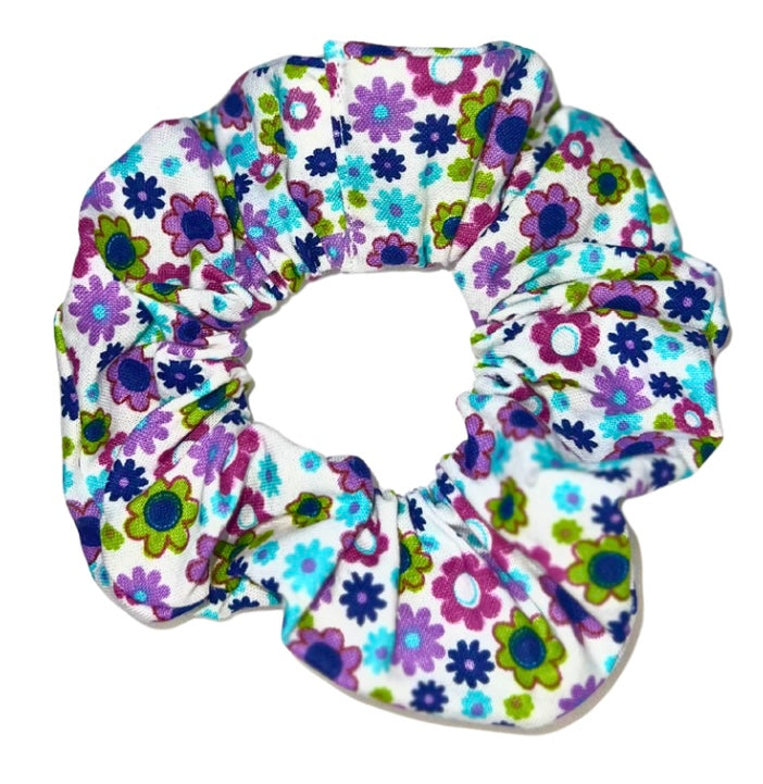 Daisy Retro Scrunchie